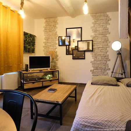 Melina - Jacuzzi - Maison Avec Cour Climatisee Proche Cite Medieval Carcassonne Exterior photo